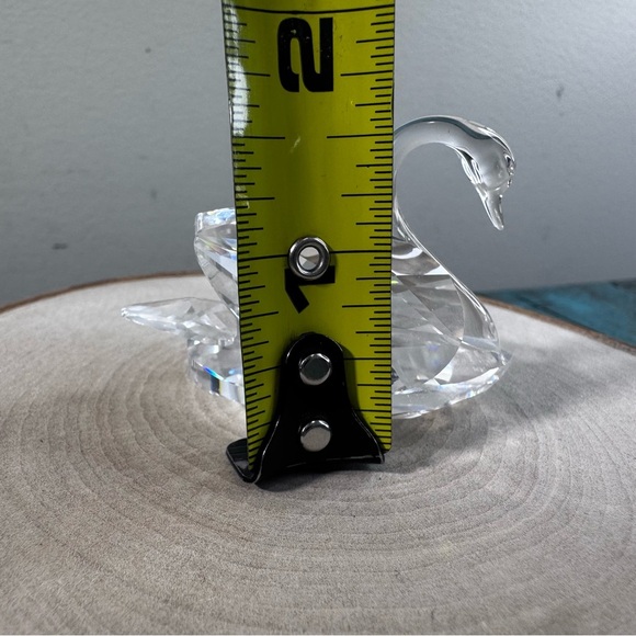 Swarovski Crystal Swan Figurine - Beauties of the Lake - Picture 8 of 9